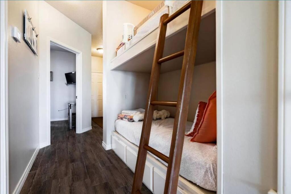 Guadalupe Getaway Apartment New Braunfels Bagian luar foto